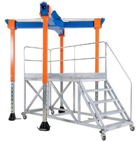 Automatic telescopic transformer coil lifting traverse